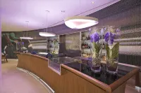 UNA HOTELS Varese - 酒吧