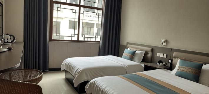 Jinli Business Hotel Hotels in Yun County