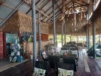 Cliff Cottage resort - فطور