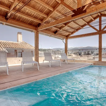 Sercotel Granada Suites