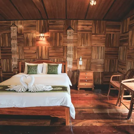 Baan Baitan Resort