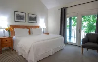 Southbridge Napa Valley - balcony