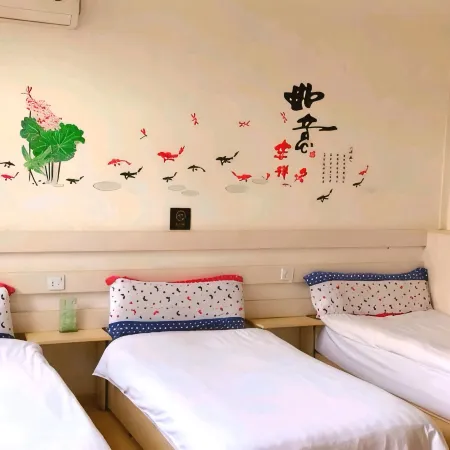 Beijing Railway Station East Hotel Отели рядом с достопримечательностью «Станция метро Nankou»