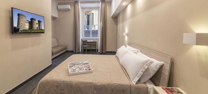 B&B Neapolitan Breakfast Hotels in Neapel