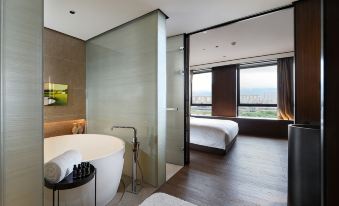 The Pujing Hotel