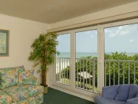 Tuckaway Shores Resort Hotels in Indialantic