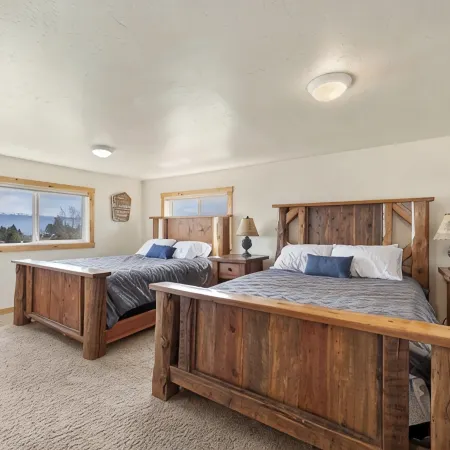 Outdoor adventures all around this comfy home with stunning views prime location