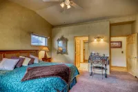 Spacious Pagosa Springs Home!