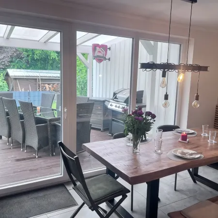 Shed 30 near Hamburg between the seas. Billiards, darts, sauna, very luxurious