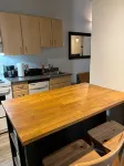 Downtown Edmonton Loft – Bright, Modern & Affordable