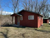 Lovells Riverside Cabins # 2 on the AuSable River - Chalets