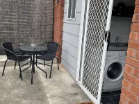 Cosy Private Studio Hotels in Bathurst