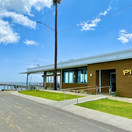Pet-Friendly Accommodations Near Water and Restaurants.