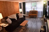 Lakeside fun in the North Woods - Chalets
