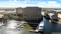 Breathtaking Sunrise Views Over Lake LBJ - Luxury 3BR Waterfront Condo - 3성급