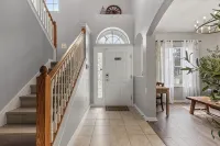 Luxury relaxing stay. A brand new remodel villa near Disney and Legoland
