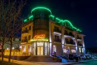 Restoran Provans Hotel - 2つ星