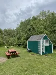 Sun Shed Farm Stay - 3-Star