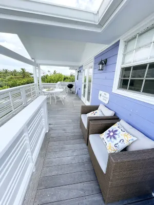Lovely Villa Steps away from the Beach at Turtle Hill Resort - Wifi