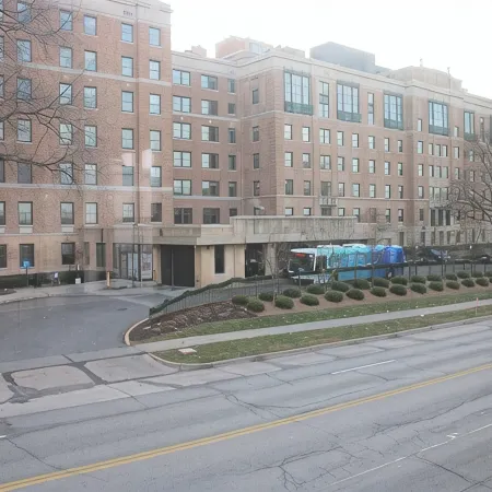 Penthouse Suite—Steps from Mayo Clinic Hospital