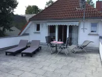 Apartment 3 mit 50 m2 Grosser Dachterrasse Hotels in Prerow