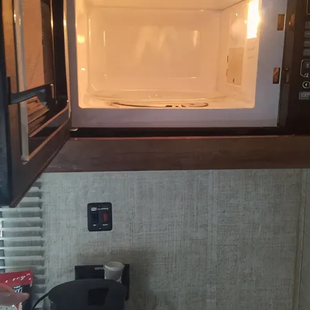 Adventurer camper, tinyhouse on wheels