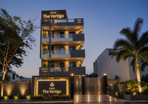 The Vertigo Hotel Noida - bar