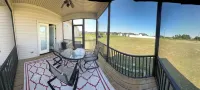 Charming 4-bedroom farm house retreat where luxury meets nature in Smithfield. - 3-Star