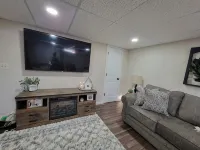 Great for EAA rental!Less than 2.5 miles from EAA grounds!