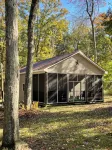 Poland Hill Hideaway, located in the beautiful woods surrounding Tionesta, PA - Alppimaja