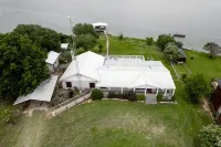 Lakefront Property with a pool & hot tub!