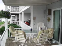 Waterfront Condo steps from the Mississippi River