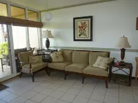 Ocean Front-Unobstructed Views- Beautiful Upgraded Condo - พร้อมWifi