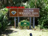 High End 4 Bdrm Heated Pool Walk to Gulf Walk to Mercato Walk to the Ritz - 4-Star