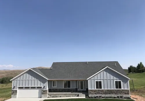 Relax at Loving Life at the Greens! 8 Bed 4.5 Bath Bear Lake Home w/Beds for 33!