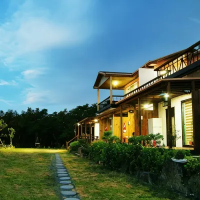 Gotjawal Geomunoreum Pension Hotels near Bengdwigul Cave