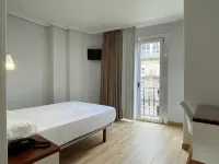 Hotel Arsus - 2-Star