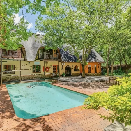 Lapalosa Lodge