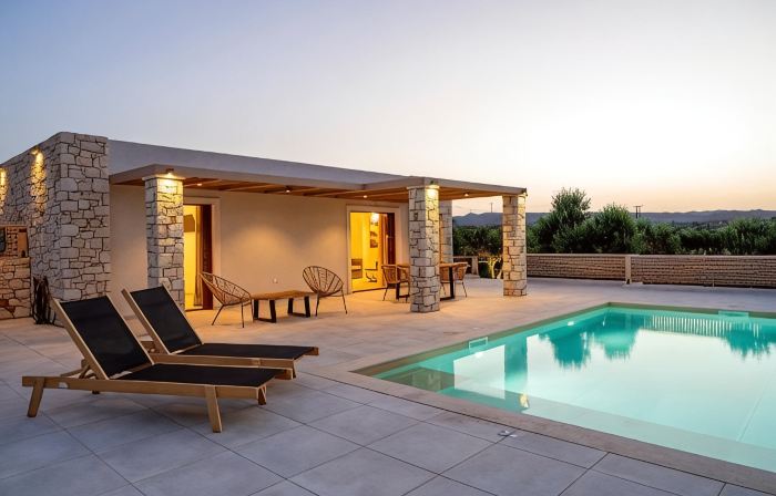 Kastri Hill Luxury Villas