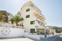 Panorama Hotel - 2-Star