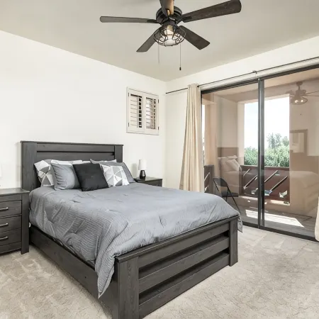 Modern Spacious 2 Master Bedroom Cal King with Loft & Pool Sleeps 6