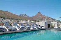 The Hyde All Suite Hotel - Beach