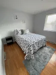 Spacious Summer Rental in Bonnet Shores/Narragansett, RI. Close to area beaches. - 2-Star