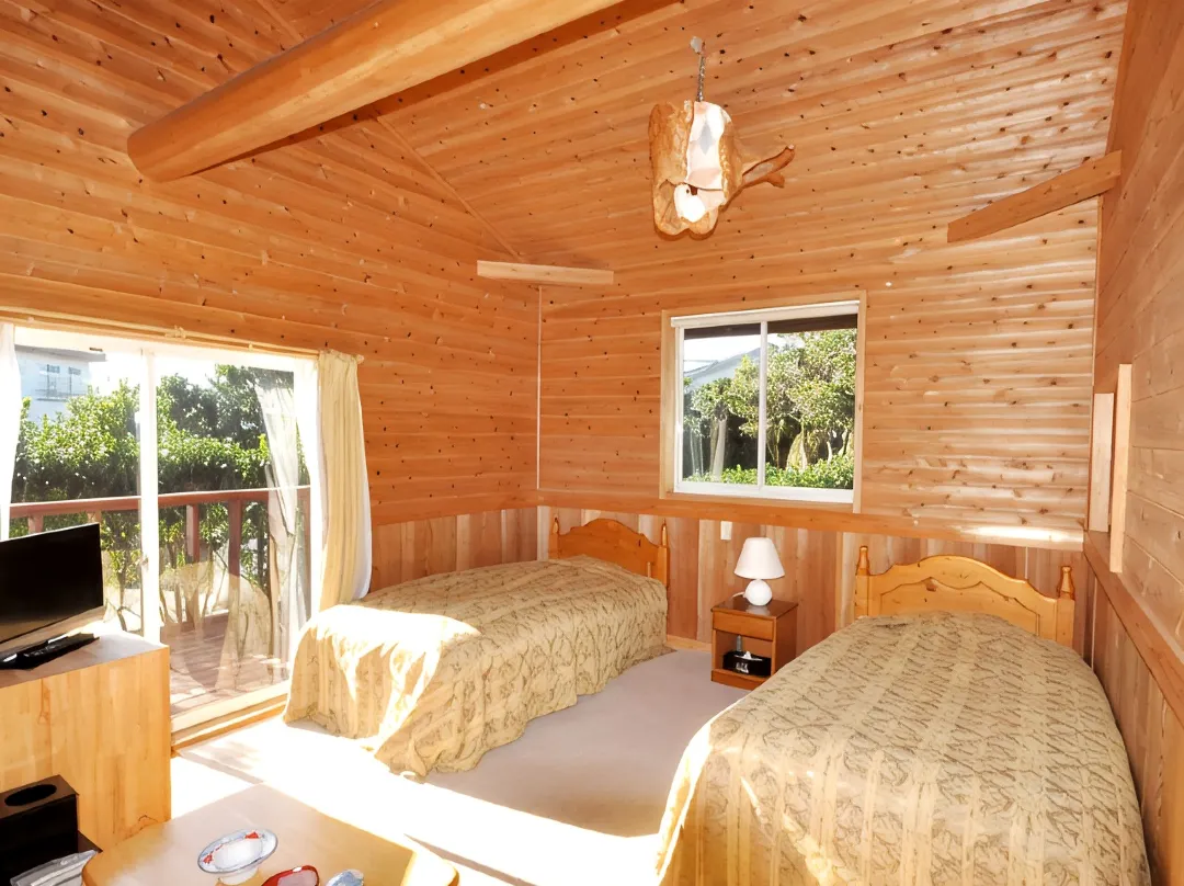 Hotel Akamon - Ōshima Island
