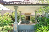 Villa Bunga Guest House RedPartner - キッチン