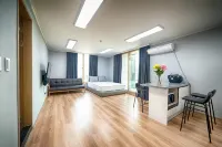 Muju Neulpum Pension - Homestays