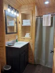 Cozy Yurt in Nantahala - Half mile from Nantahala wedding venue-No Cleaning Fee