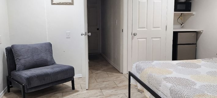 Charming 2 bed studio with BREATH taking views ビスビーのホテル