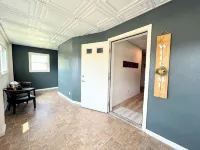 Spacious Group Home with Arcade - Kitchen