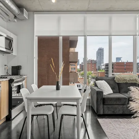 Cosmopolitan Calgary, Modern Loft